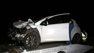 İzmirde trafik kazası: 1 ölü 1 yaralı