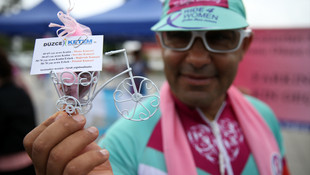 Kadın Kanseri Farkındalığı için Bisiklet Turu