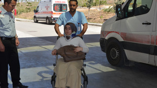 Karamanda öğrenci midibüsü devrildi: 1 ölü 16 yaralı