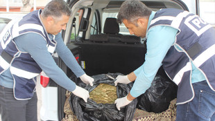 Osmaniyede karpuz yüklü TIRla kaçak sigara sevkiyatı