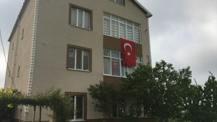Bitliste kaza kurşunuyla şehit olan askerin baba evinde yas var