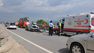 Kocaeli'de otomobil devrildi: 1 ölü