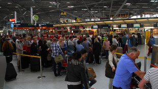 Köln-Bonn Havalimanı'nda güvenlik alarmı