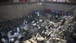 Mersin'de inşaatta çökme