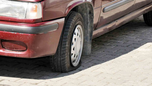 Muğla'da 17 aracın lastikleri kesildi