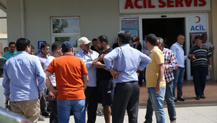 Antalyada oğlunun güreşini izlerken kalp krizi geçirdi