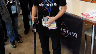 Özel yetenekli öğrenciler robot yarıştırıyor