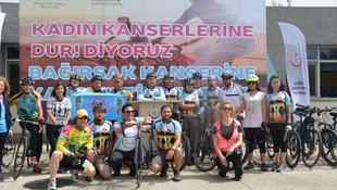 “Pembe Pedallar” farkındalık için yollarda