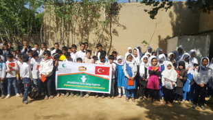 Sadaka Derneği'nden yetimlere yardım