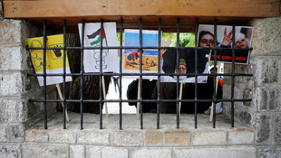 Saraybosna'da Adaletsizliğe karşı tek yürek yürüyüşü