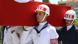 Ankara şehitlerini uğurladı