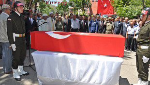 Şehit Uzman Çavuş Salik Adıyamanın Gölbaşı ilçesinde toprağa verildi
