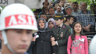 Şehitlerimizi uğurluyoruz