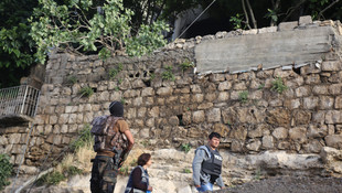 Siirt merkezli FETÖ operasyonunda 3 kişi gözaltına alındı