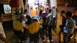 Siirtte askeri araç devrildi: 6 yaralı