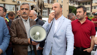 GÜNCELLEME - Sinop'ta Nurettin Yıldız'ın konferansı öncesinde yaşanan arbede