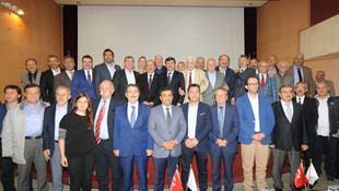 Sıra dışı bir iktisat hayali peşinde 74 yıl konferansı