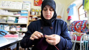 Suriyeli kadınlar meslek öğreniyor