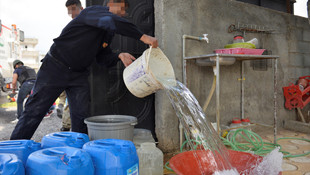 Teröristler susuz bıraktı, güvenlik güçleri yardıma koştu