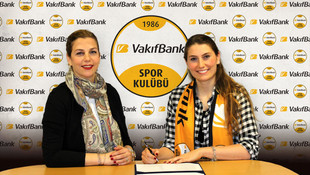 VakıfBank, Melis Gürkaynak'la sözleşme yeniledi