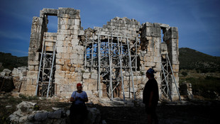 Yabancı gazetecilerin Likya Yolu'nda Masallar turu