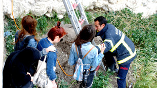 Yamaçta mahsur kalan 4 öğrenci kurtarıldı