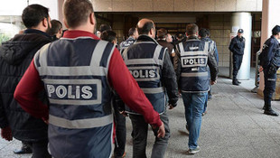 Karamanda FETÖ/PDY operasyonu! 4 kişi teslim oldu