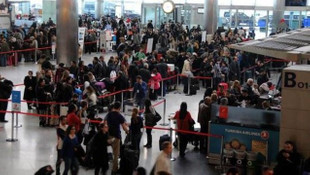 Saldırı sonrası Atatürk Havalimanı açıldı!