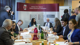 Almanya Meclis Başkanı Lammert, Türk Toplumunu ziyaret etti