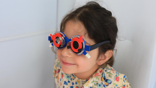 Anaokulu öğrencilerine göz muayenesi