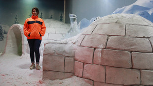 Antalya sıcağında kar keyfi