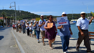 Ayvalık'ta balık çiftliklerine tepki