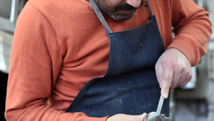 Baston için üniversite okudu