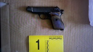 Belediye binasında 19 havan mermisi bulundu