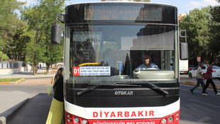 Belediyeye tepki gösteren şoförler yolcuları ücretsiz taşıdı