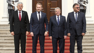 Merkel- İzetbegovic ortak basın toplantısı