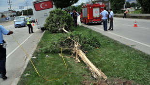 Bursa'da minibüs ile midibüs çarpıştı: 20 yaralı