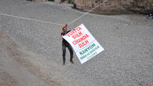 Cendere Köprüsü'nde kanyon geçişi