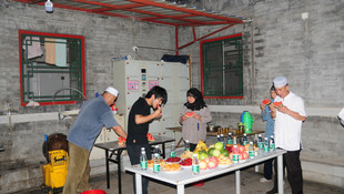 Çin'de ilk iftar açıldı