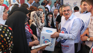 Cizre'de terör mağduru ailelere yardım