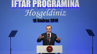 Cumhurbaşkanı Erdoğan, emniyet mensuplarıyla iftarda bir araya geldi