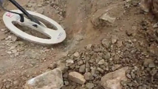 Konyada define aramak için kazdıkları kuyuda zehirlendiler