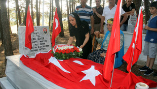 Devre arkadaşlarından şehit subaya vefa