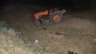 Devrilen traktörün altından bir gün sonra kurtarıldı