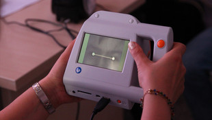 Dezavantajlı öğrenciler göz taramasından geçirildi