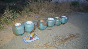 Diyarbakırda terör operasyonunda patlayıcı bulundu