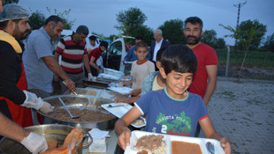 Dürümlü katliamında hayatını kaybedenler anısına iftar