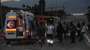 Elazığda yolcu otobüsü devrildi: 27 yaralı