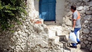 Eski Muğla evleri beyaza boyandı