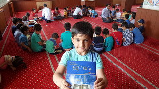 Güneydoğu'daki camiler çocuk sesleri ile şenlendi